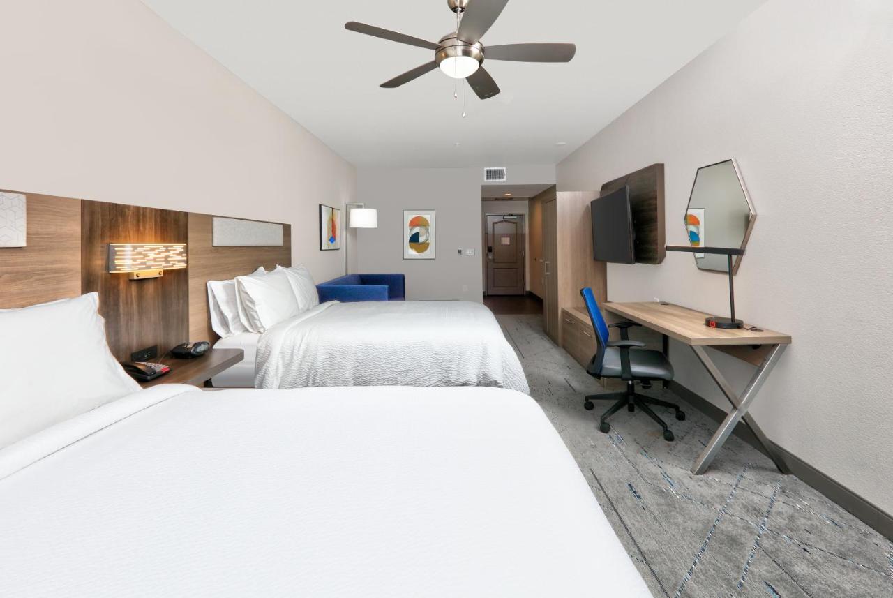 Holiday Inn Express & Suites North Dallas At Preston By Ihg Exteriér fotografie