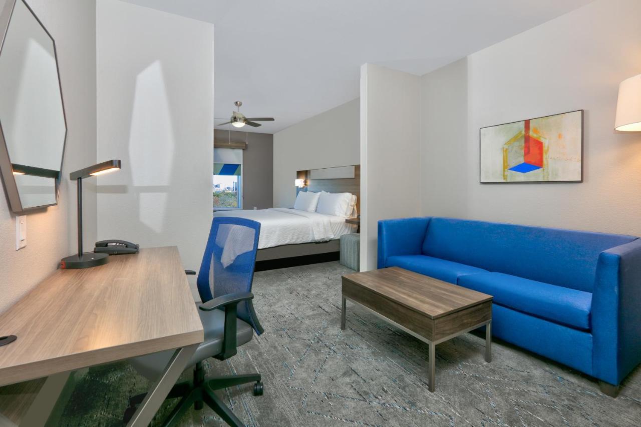 Holiday Inn Express & Suites North Dallas At Preston By Ihg Exteriér fotografie