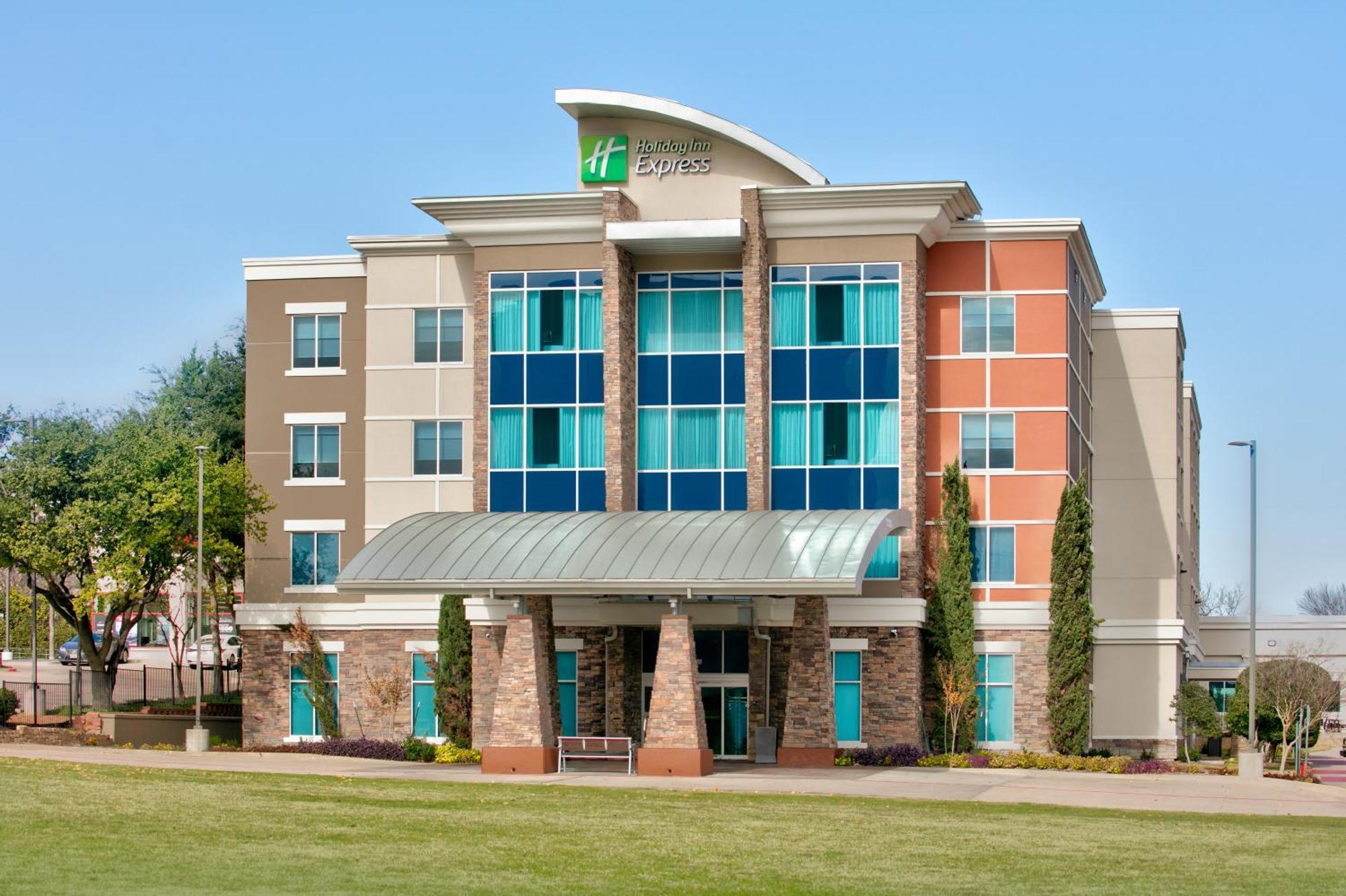 Holiday Inn Express & Suites North Dallas At Preston By Ihg Exteriér fotografie